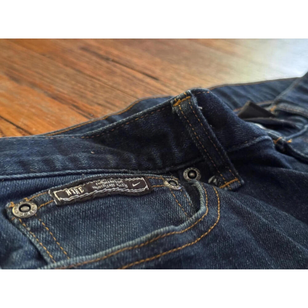 Nike Denim-Straight Fit-Dark Wash